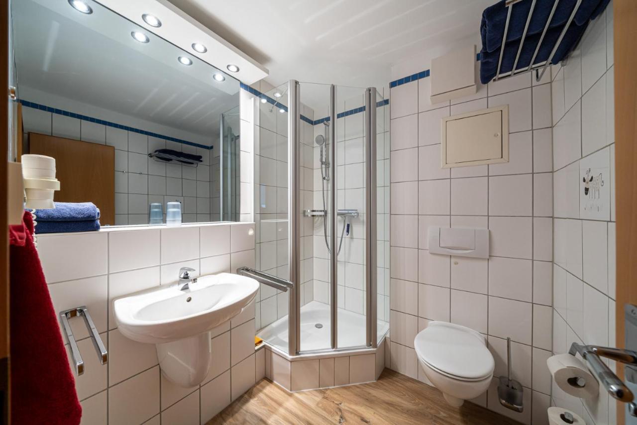 Ferienwohnung Haus Sonnenschein Göhren Goehren  Exterior foto