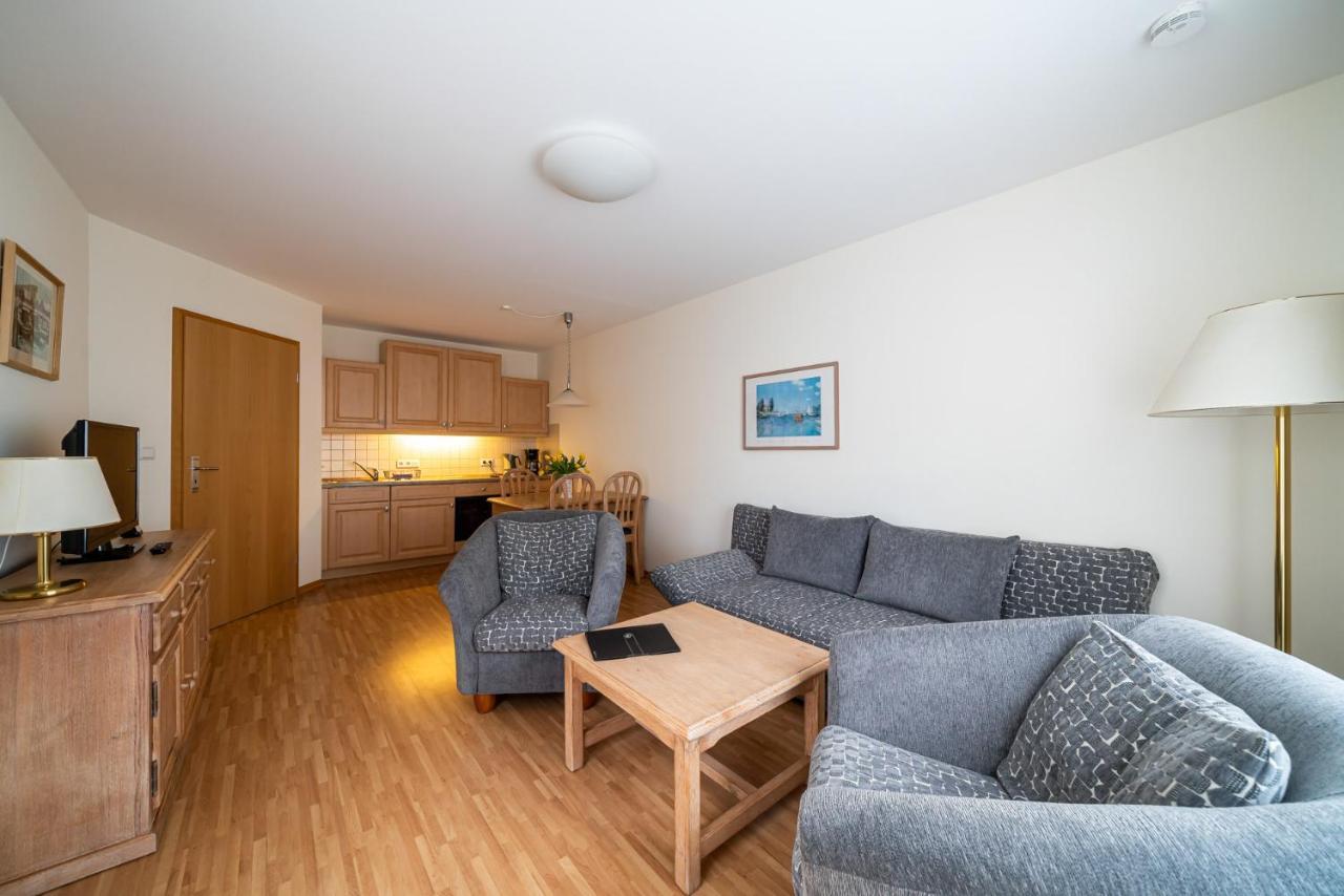 Ferienwohnung Haus Sonnenschein Göhren Goehren  Exterior foto